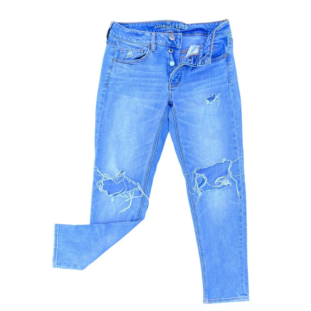 American Eagle high rise Tomgirl jeans size 4x28